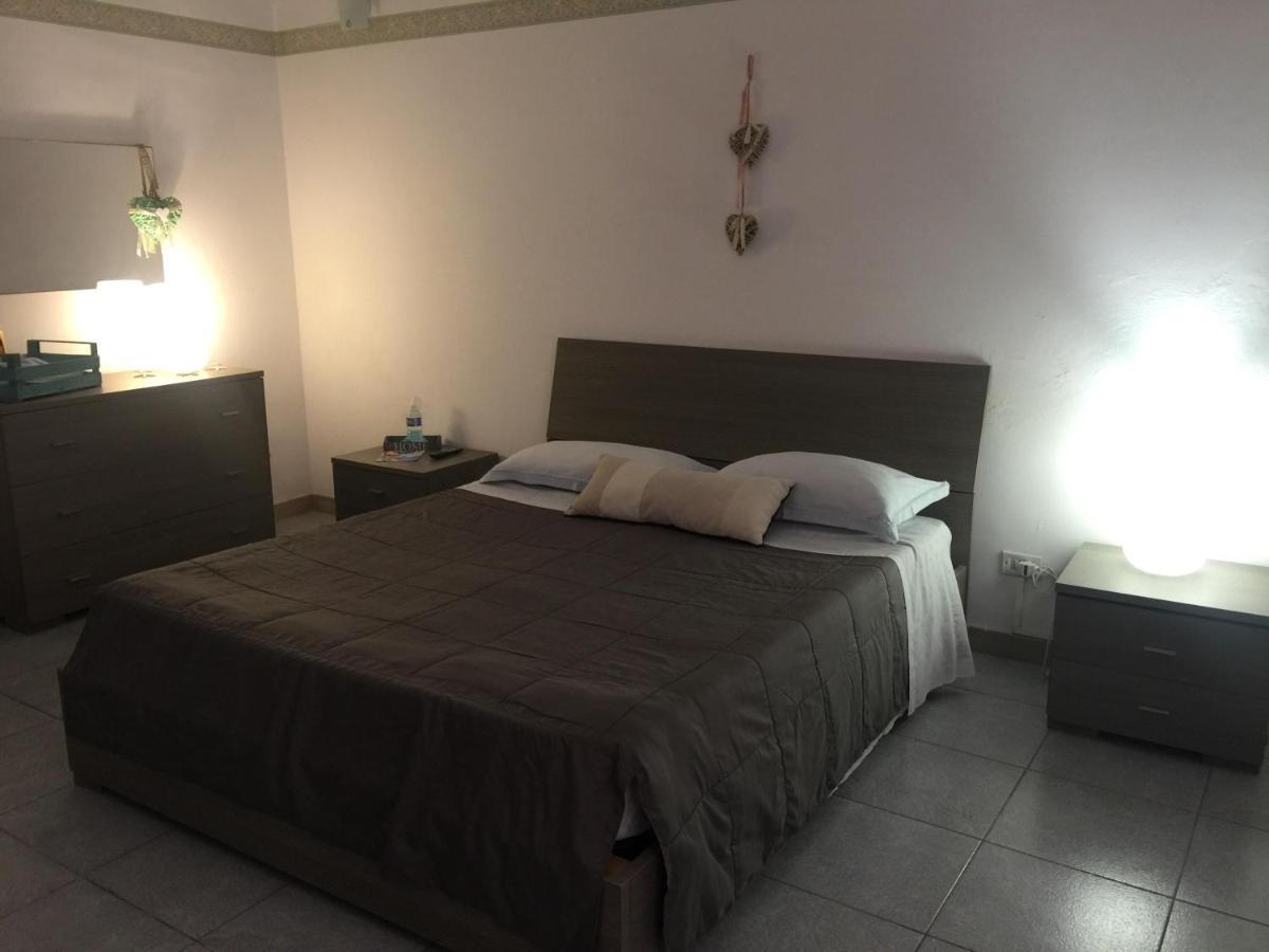 B&B Il Tulipano Taranto Exterior foto